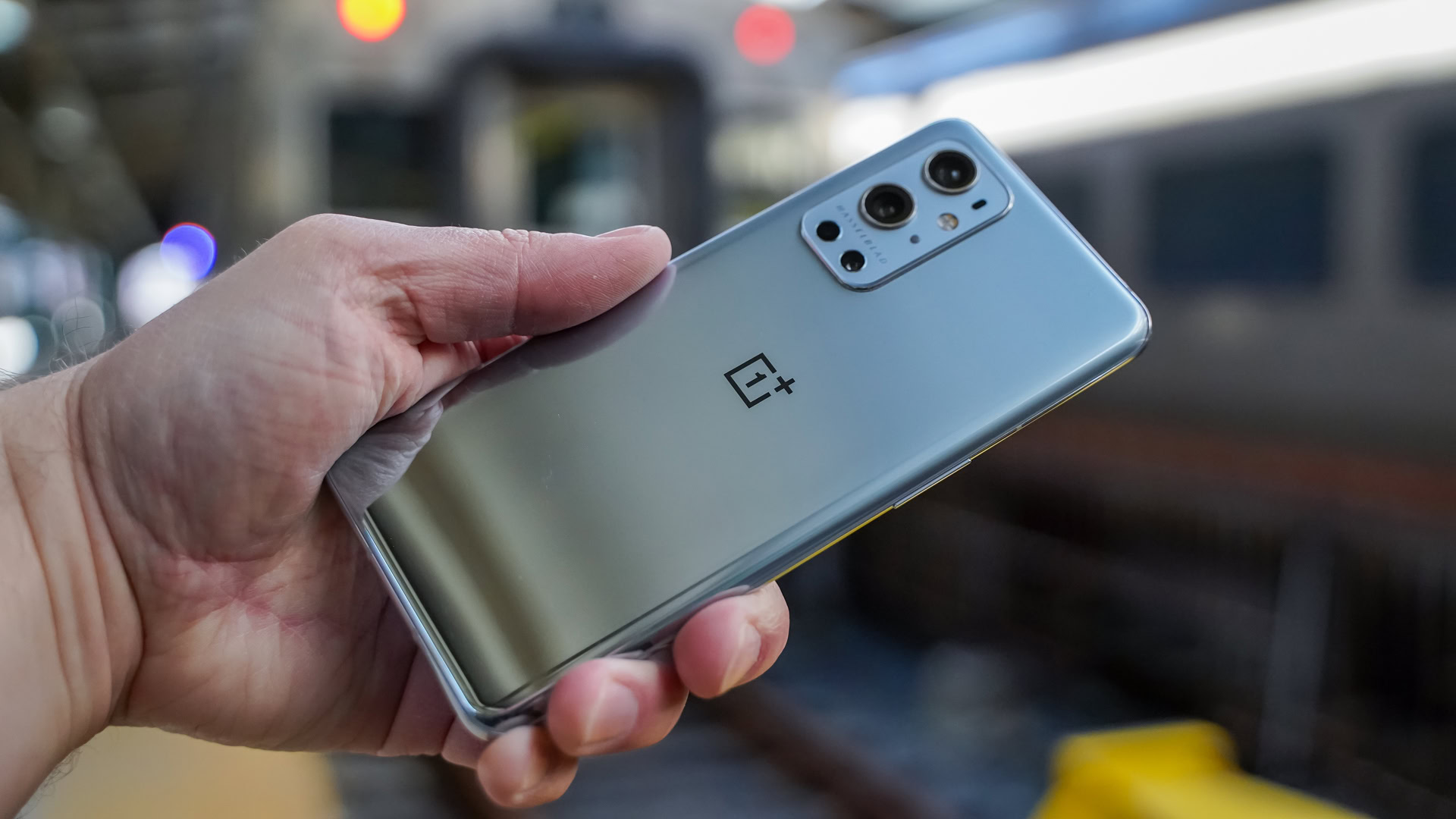 How is the OnePlus 9 Pro Still Relevant?